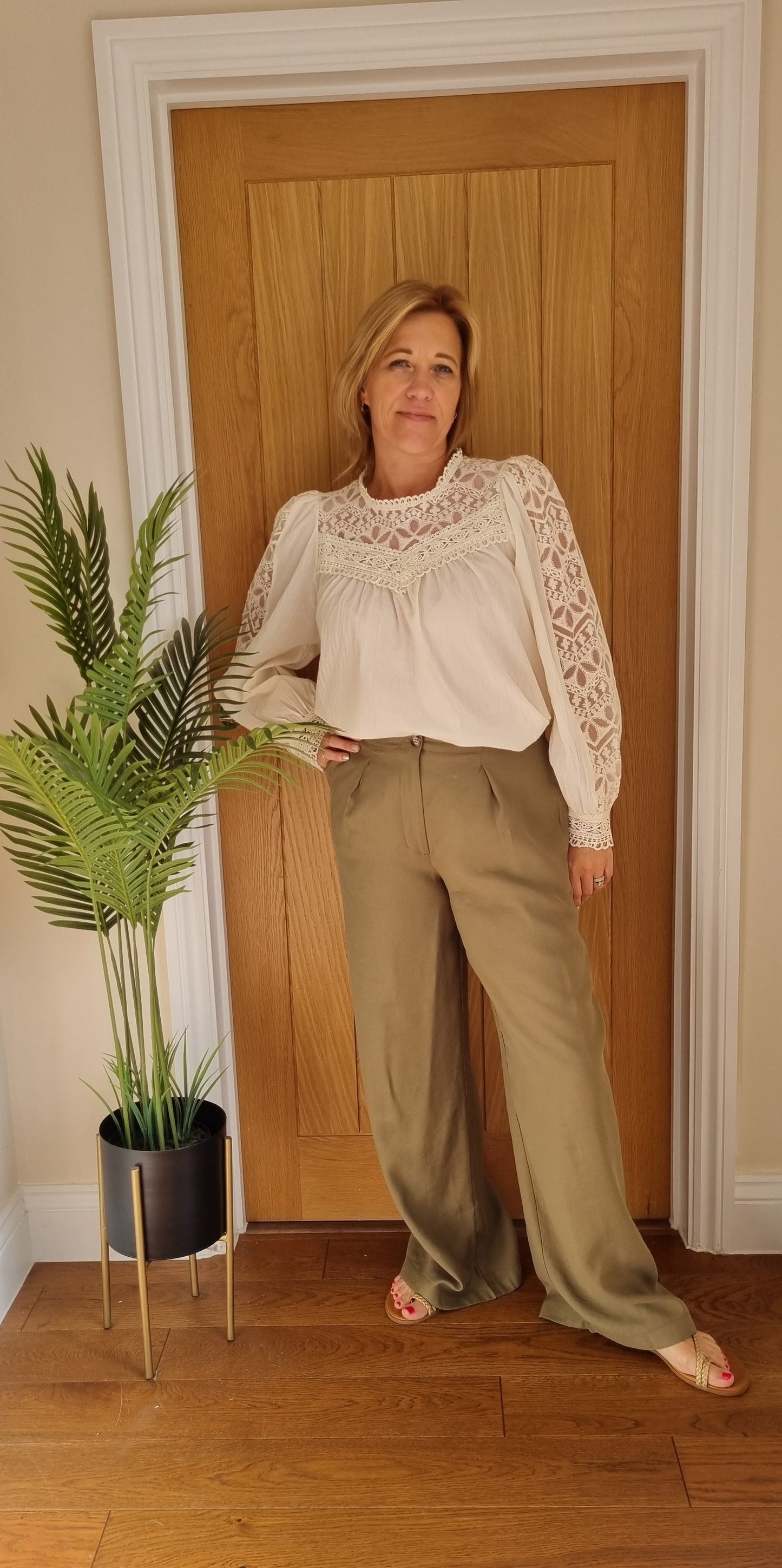 Cotton and Lace Long Sleeve Blouse-Cream