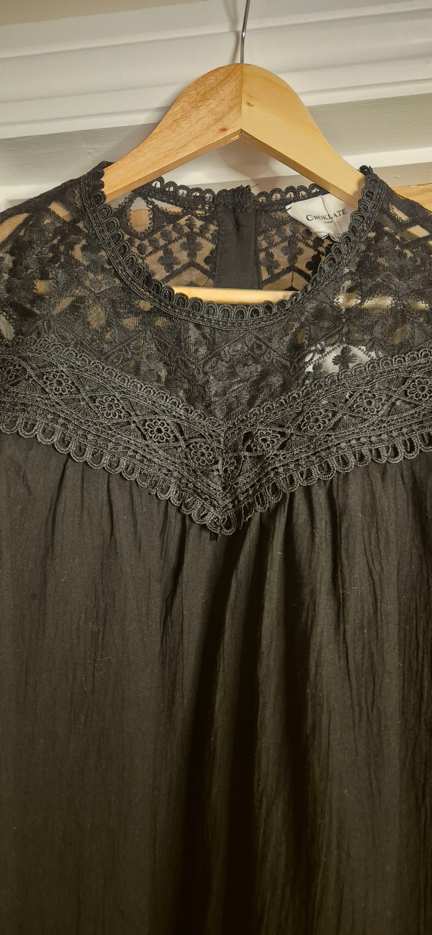 Cotton and Lace Long Sleeve Blouse-Black