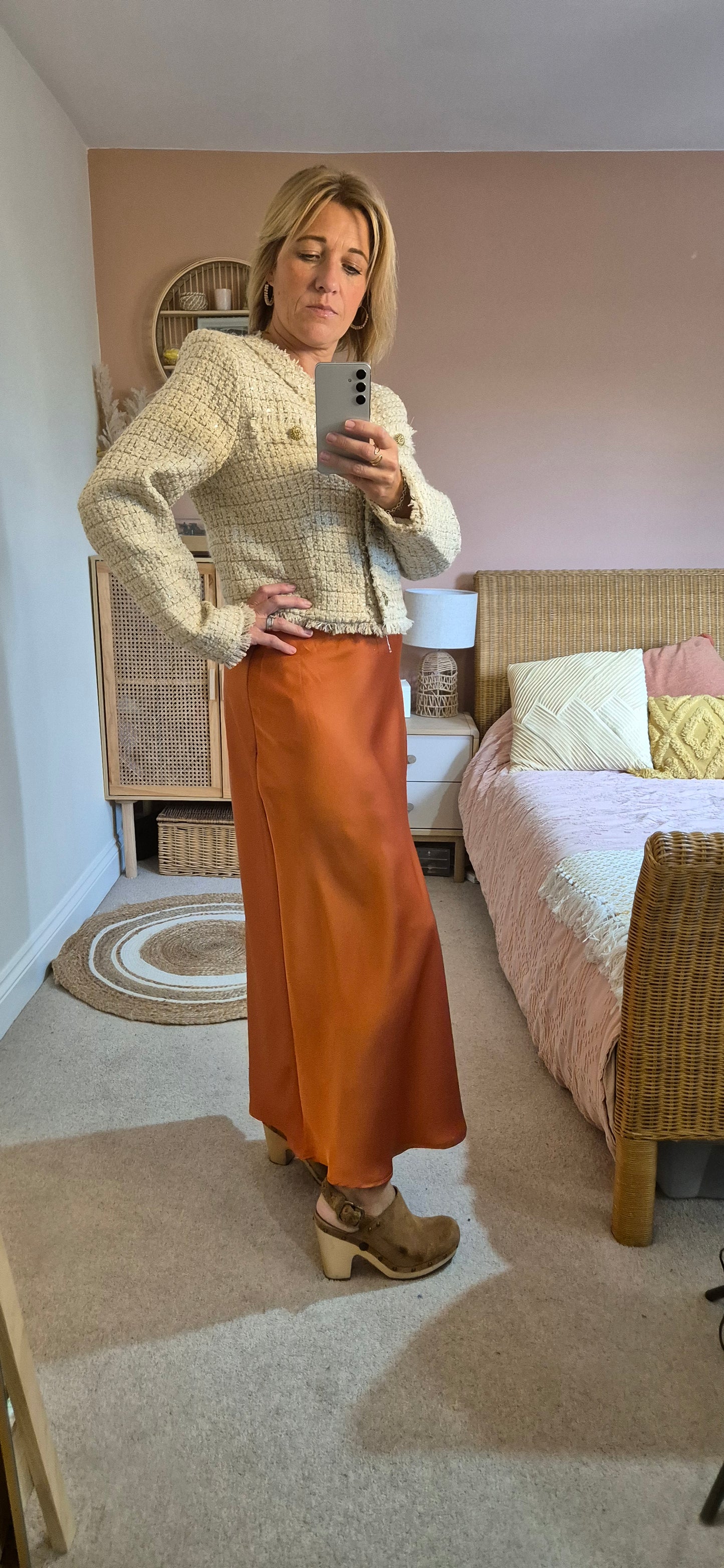 Short Box Jacket - Beige and Gold Boucle