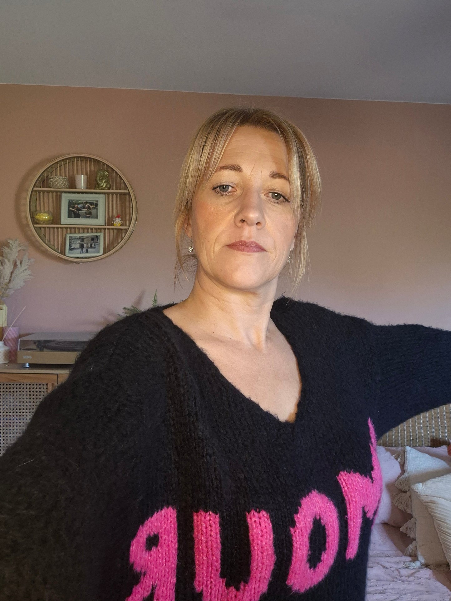Black Chunky Knit V-Neck Sweater with Bright Pink "Amour" Slogan