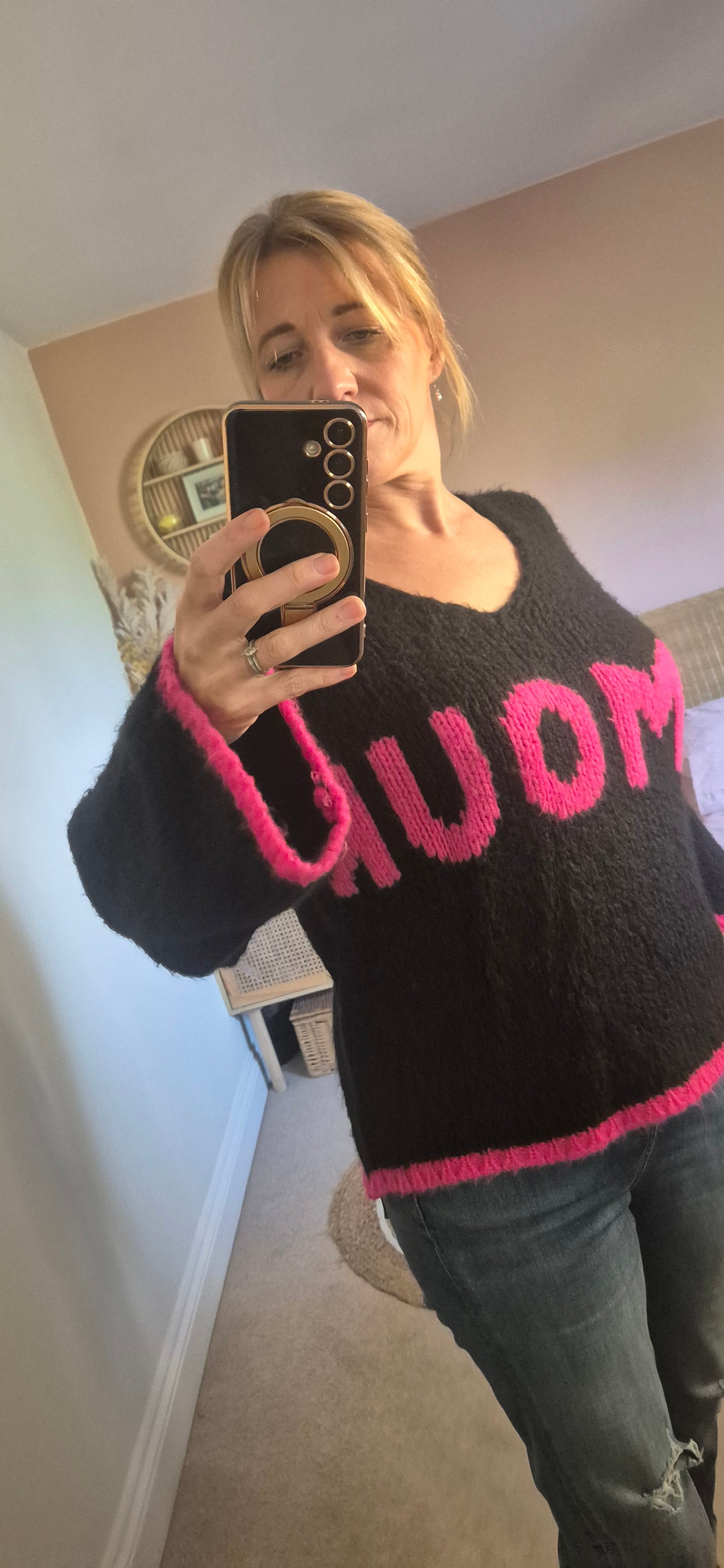 Black Chunky Knit V-Neck Sweater with Bright Pink "Amour" Slogan