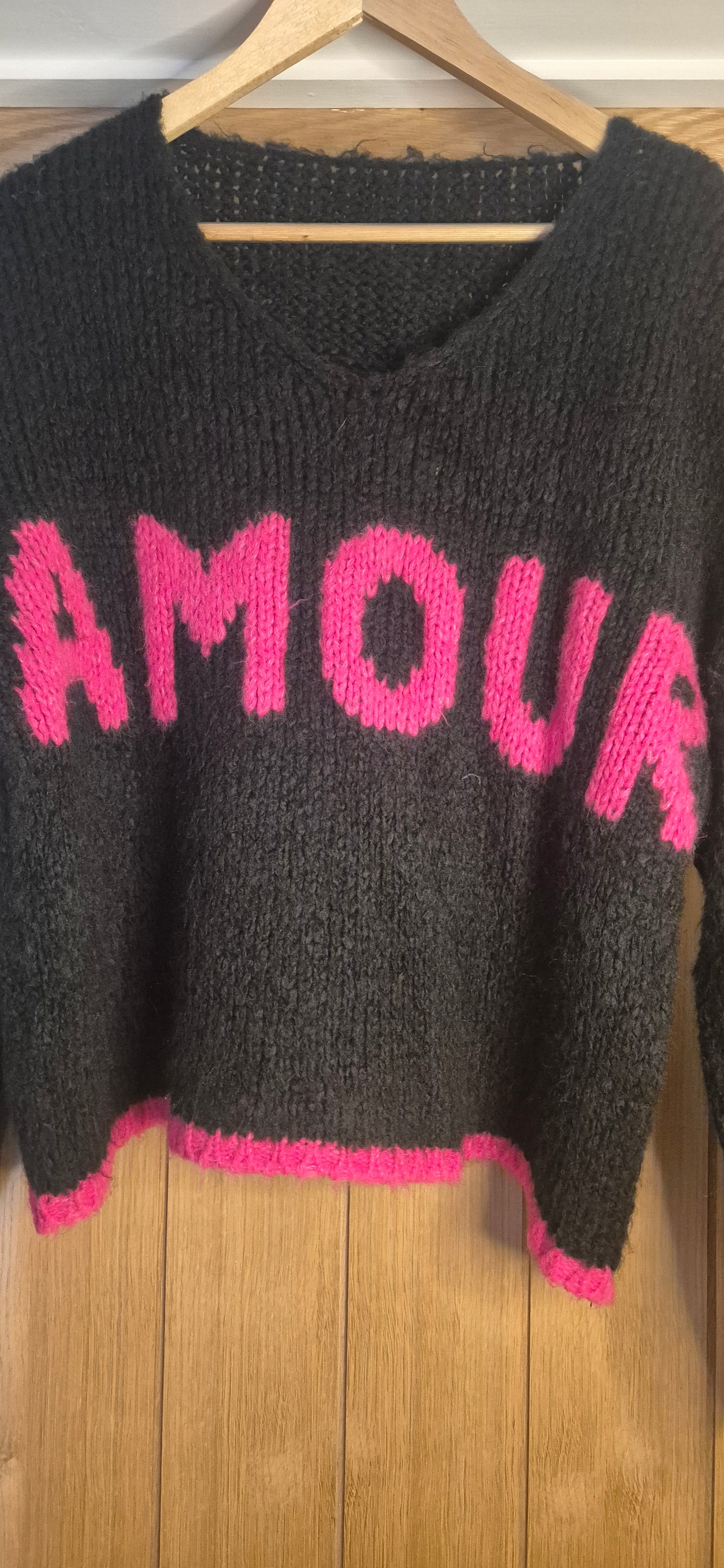 Black Chunky Knit V-Neck Sweater with Bright Pink "Amour" Slogan