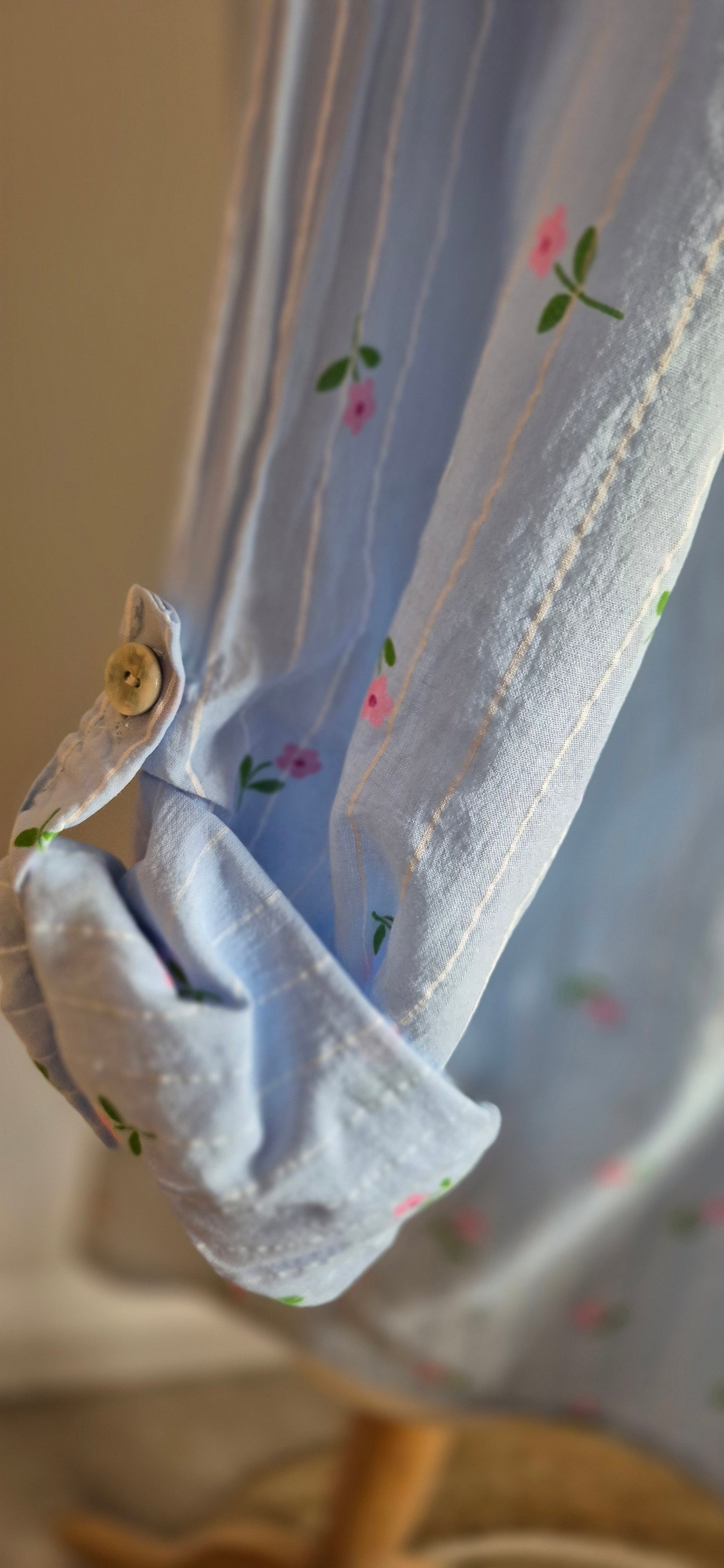 Rosalie Shirt – Lightweight Cotton Summer Shirt with Rosebud Print
