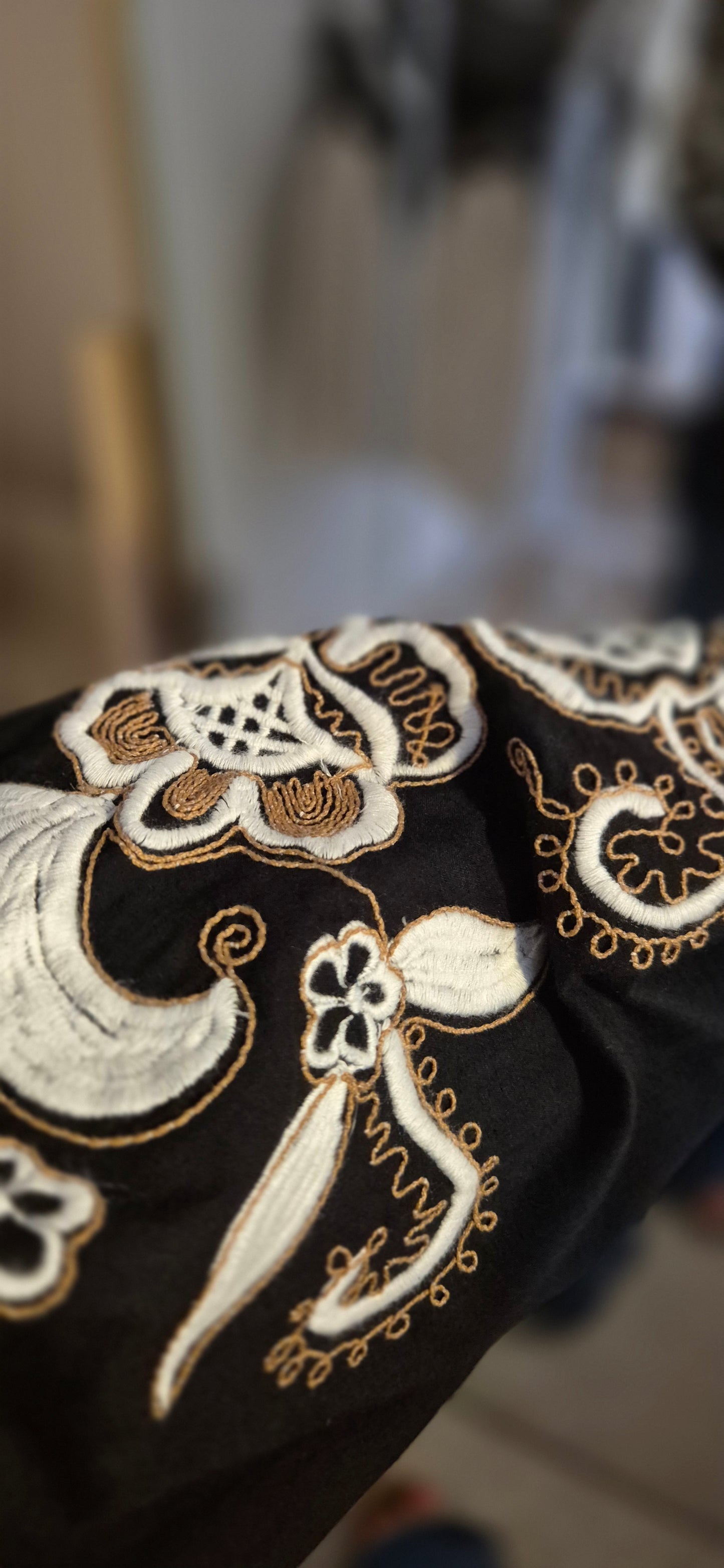 Jessica Blouse – Boho Chic with Embroidered Elegance