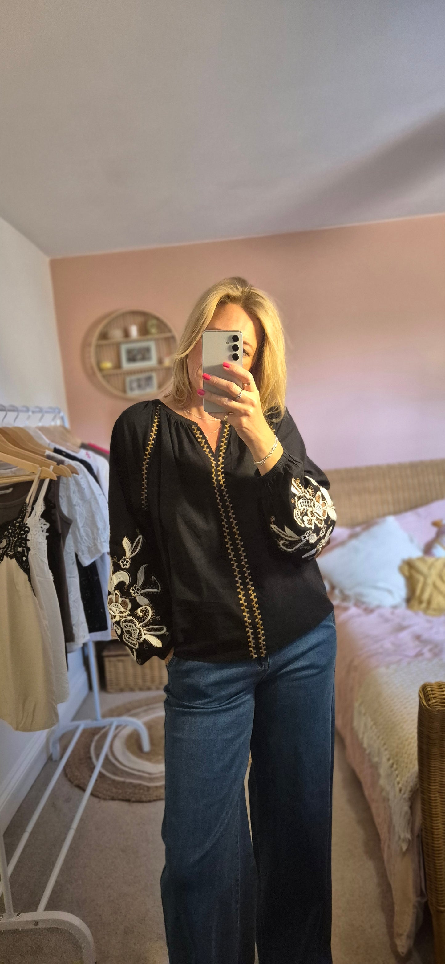 Jessica Blouse – Boho Chic with Embroidered Elegance
