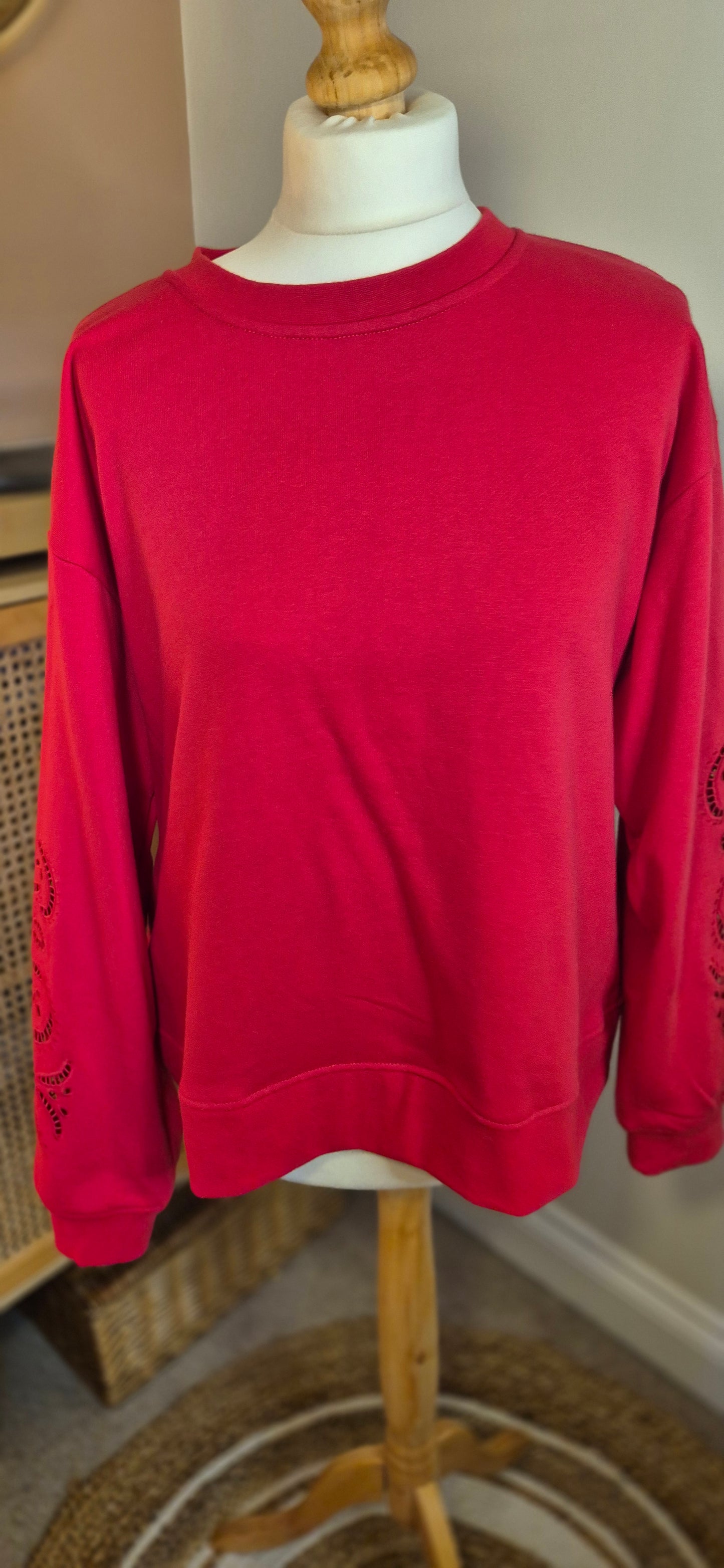 Josie Sweatshirt – Everyday Comfort with a Stylish Twist
