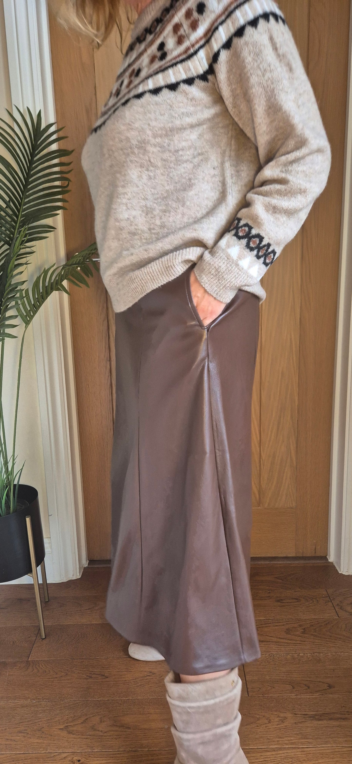 Paloma Leather-Look Midi Skirt – Black or Chocolate Brown