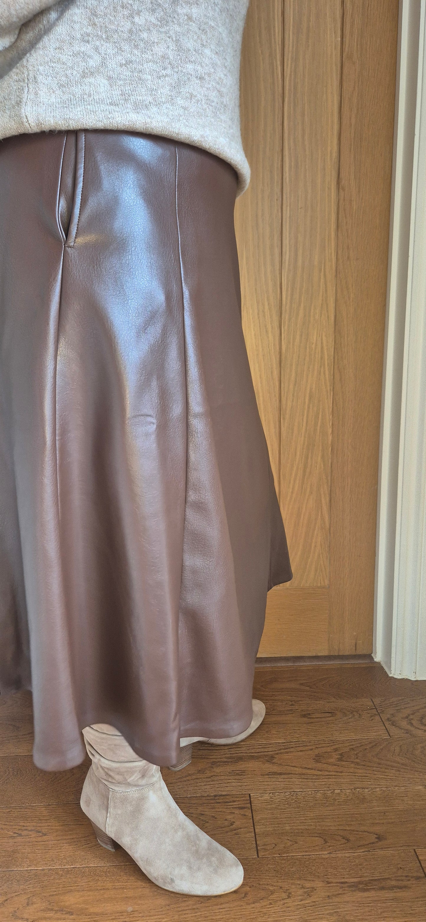 Paloma Leather-Look Midi Skirt – Black or Chocolate Brown