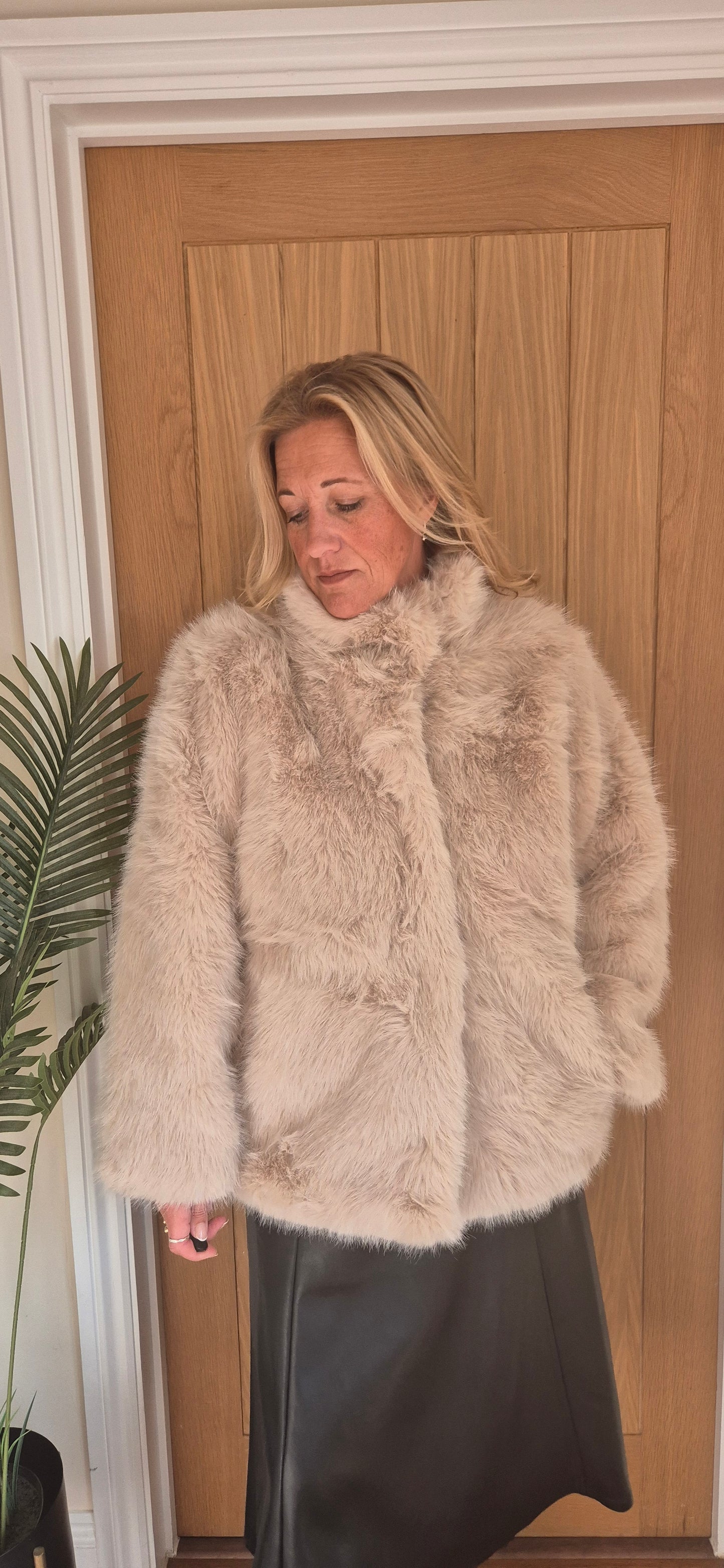 Eveline Cream Fur Jacket - Timeless Luxury
