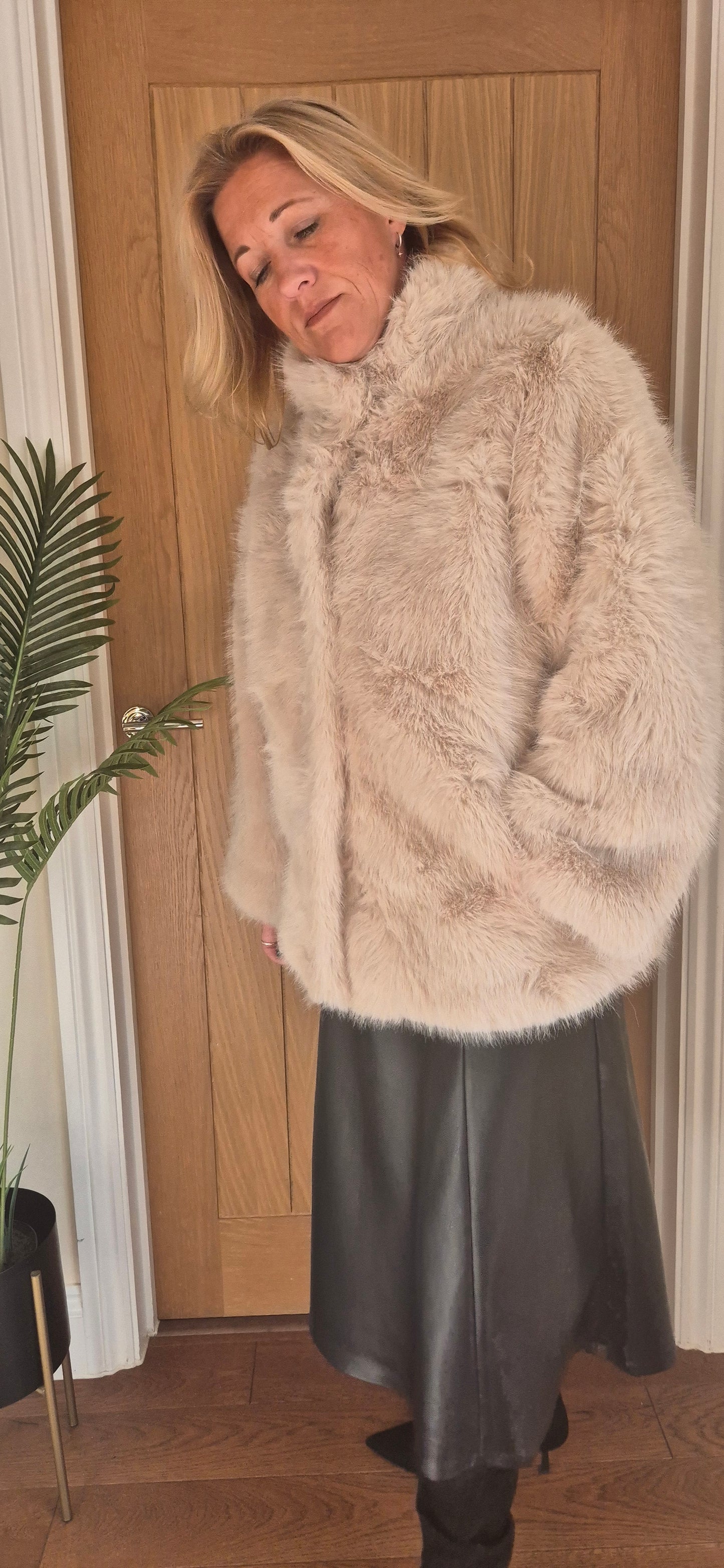 Eveline Cream Fur Jacket - Timeless Luxury