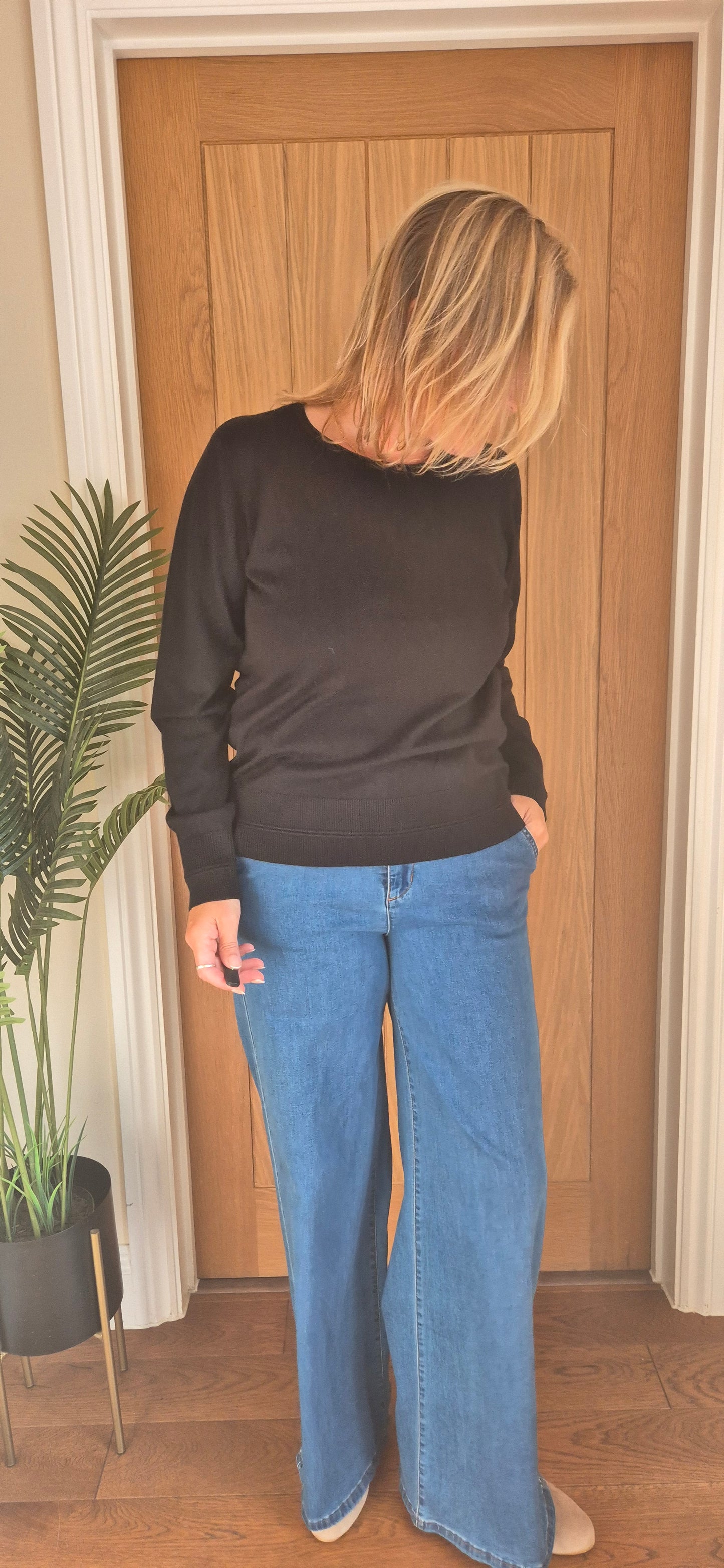 Allegra Sweater – Lightweight Knit in Black or Burgundy
