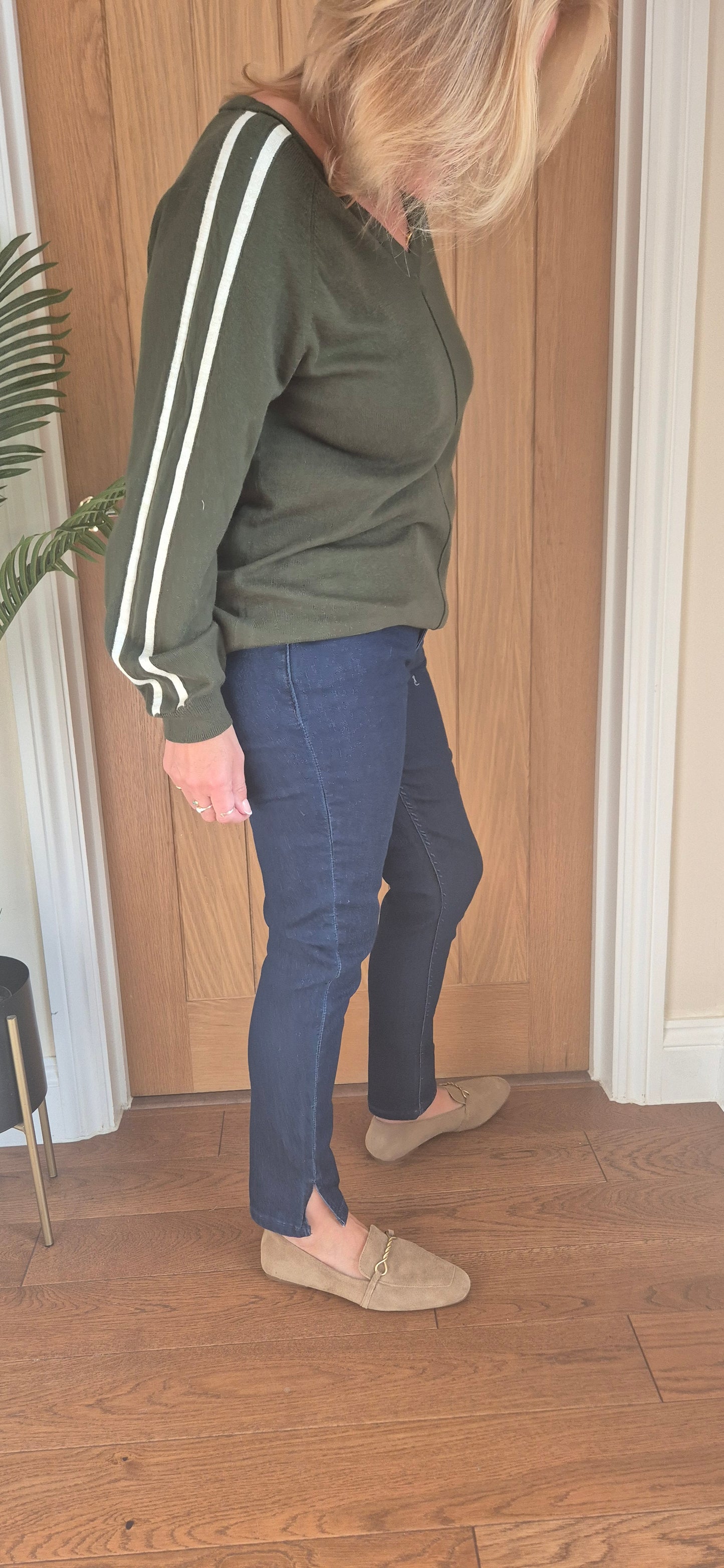Jane Jeans – Dark Denim Slim Leg with Hem Split