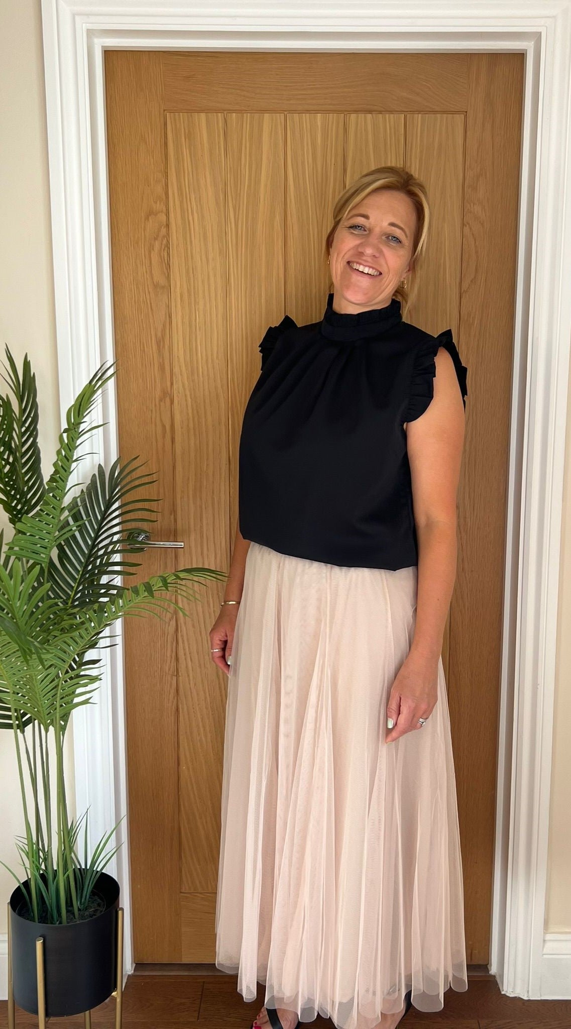 Last True Angel Tulle Layer Skirt - Latte