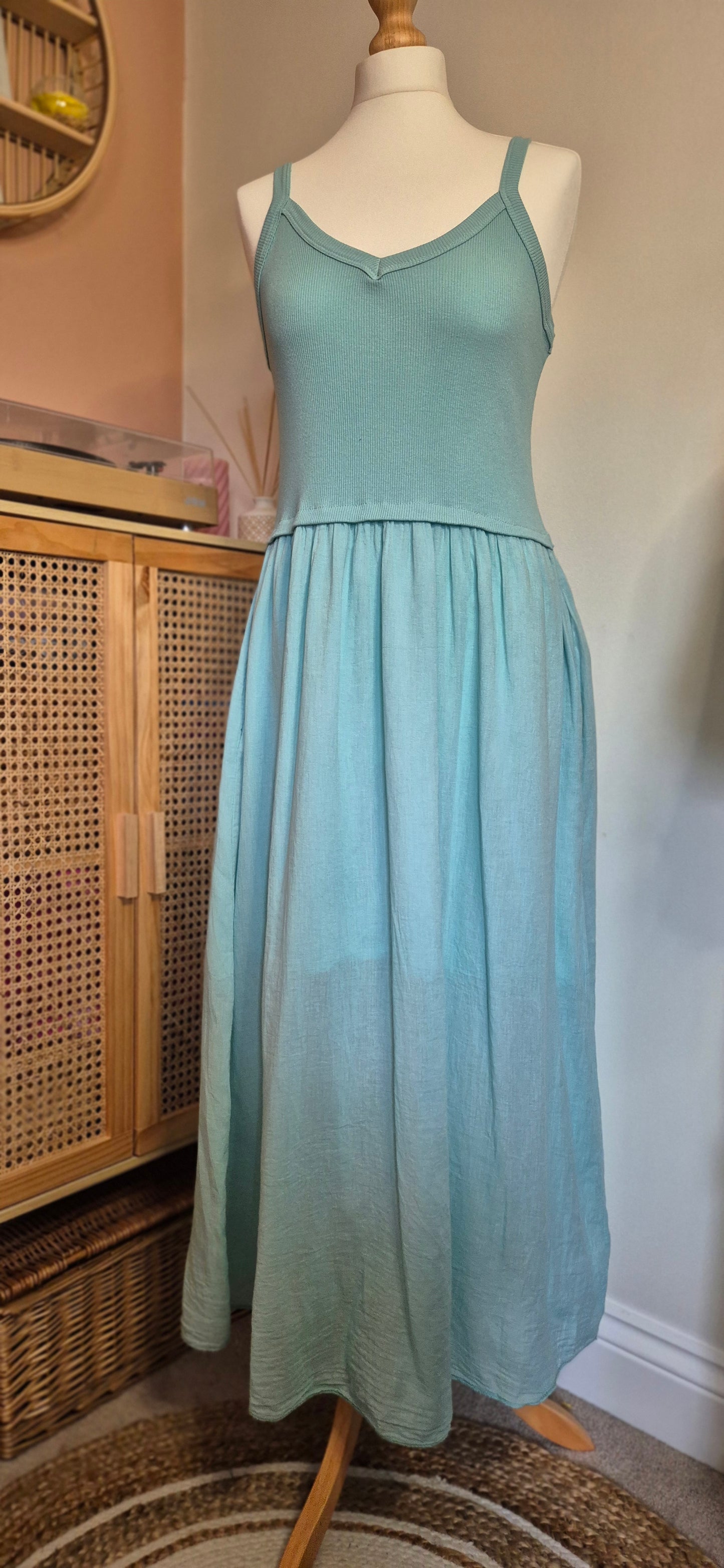 Sunset Breeze Cotton Summer Dress – With Pockets Available in Fuchsia Pink, Coral, Mushroom, and Aqua