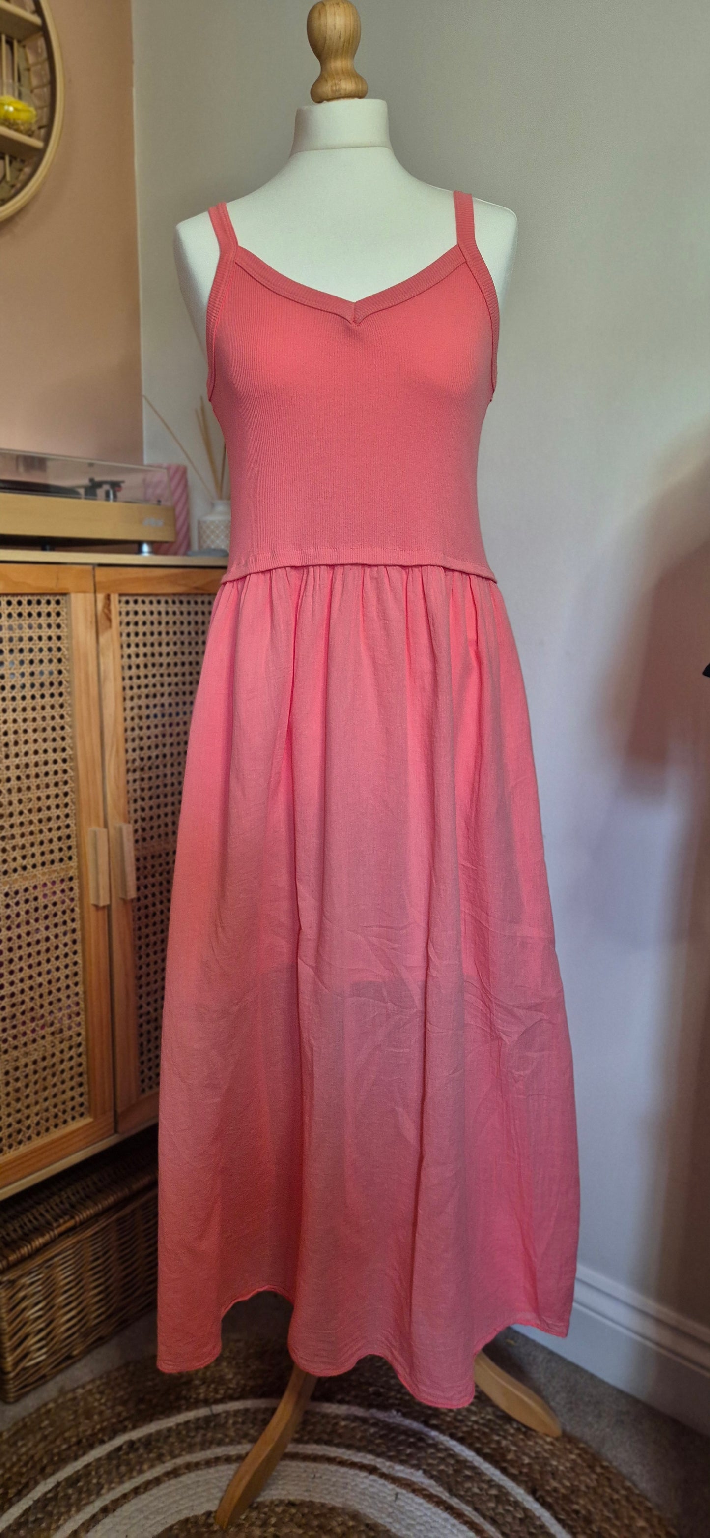 Sunset Breeze Cotton Summer Dress – With Pockets Available in Fuchsia Pink, Coral, Mushroom, and Aqua
