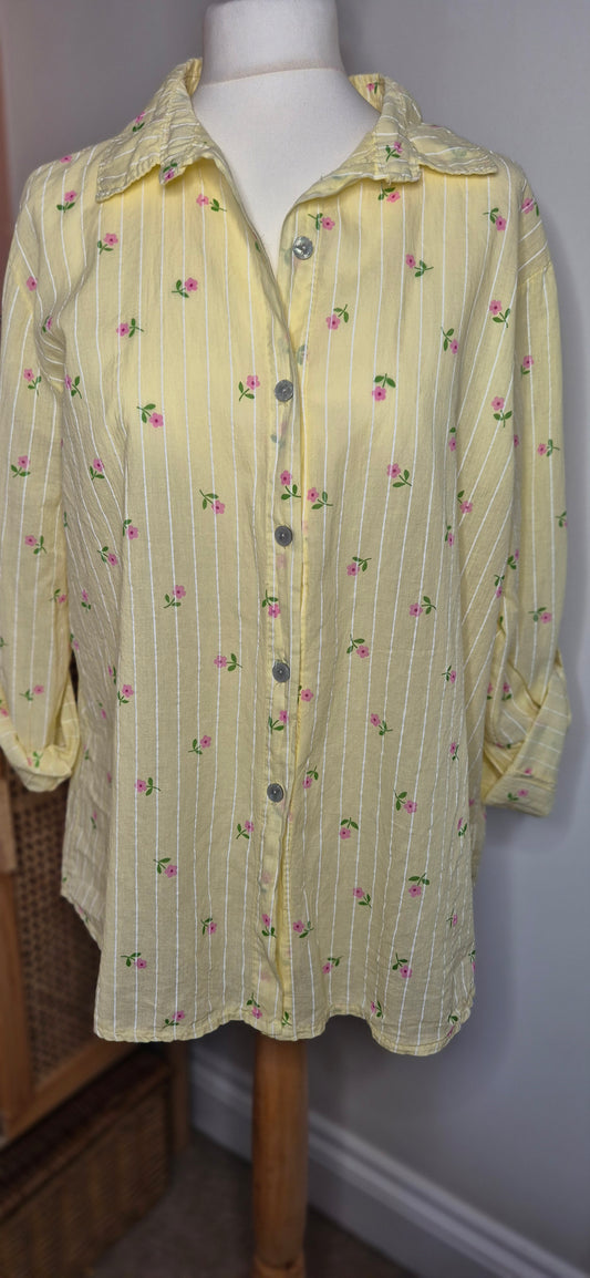 Rosalie Shirt – Lightweight Cotton Summer Shirt with Rosebud Print