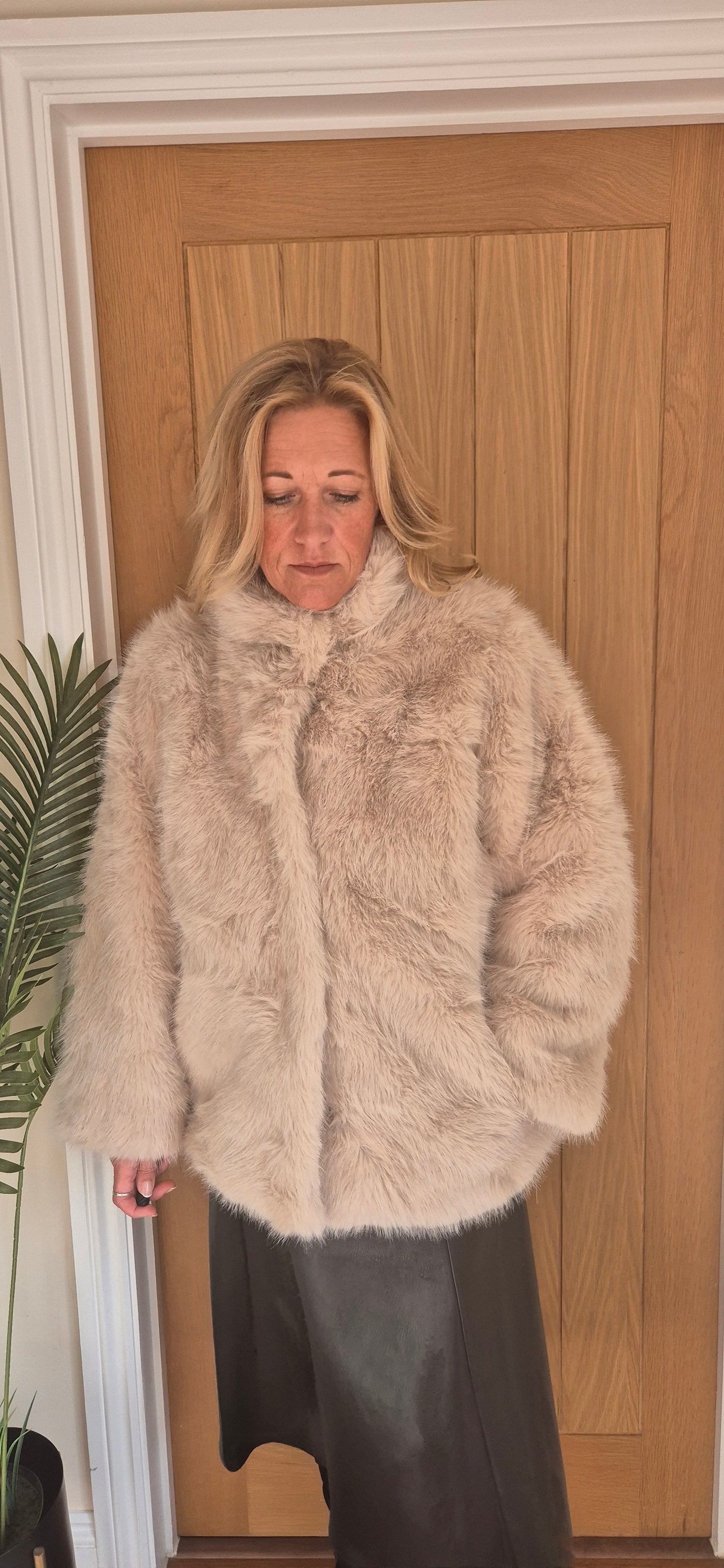 Eveline Cream Fur Jacket - Timeless Luxury