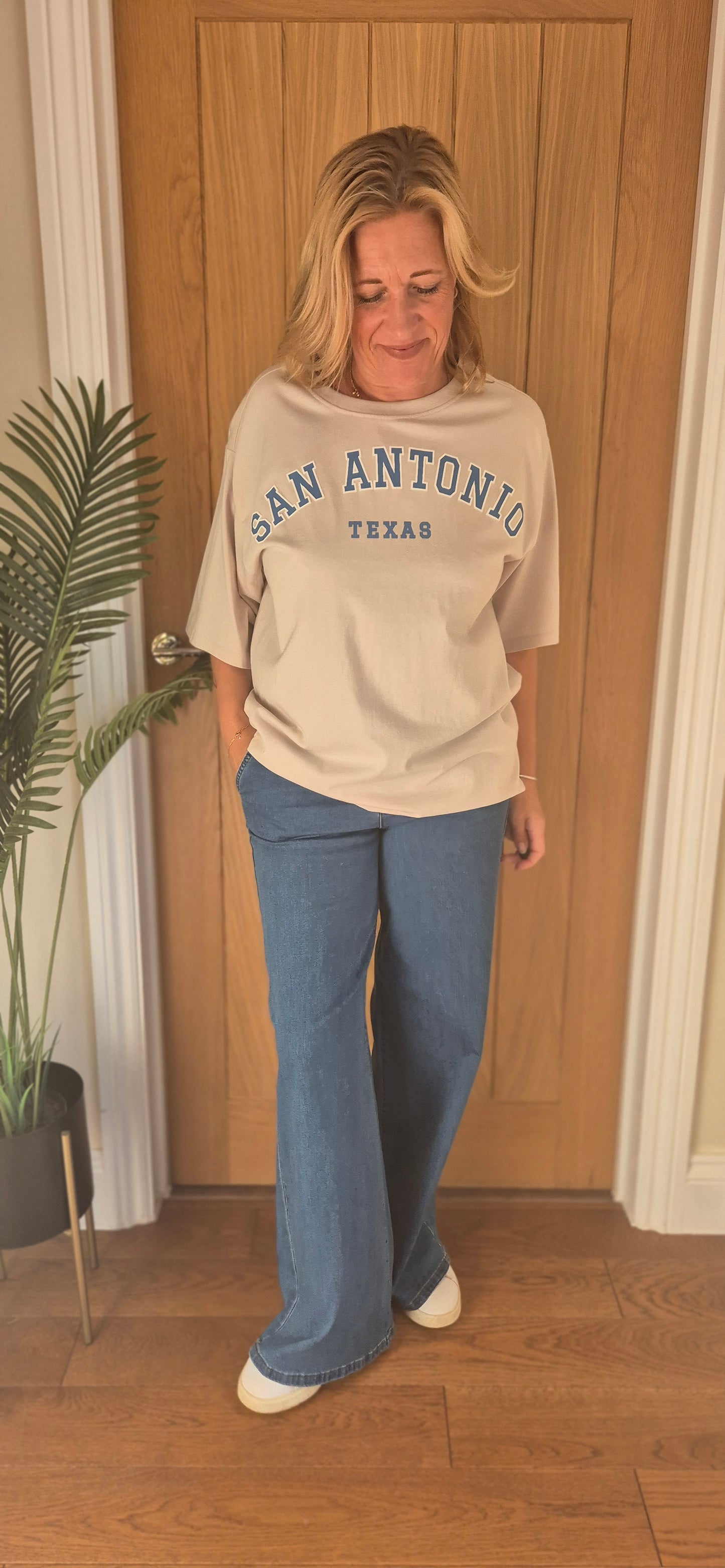 Lola Wide Leg Jeans – Mid Blue Denim