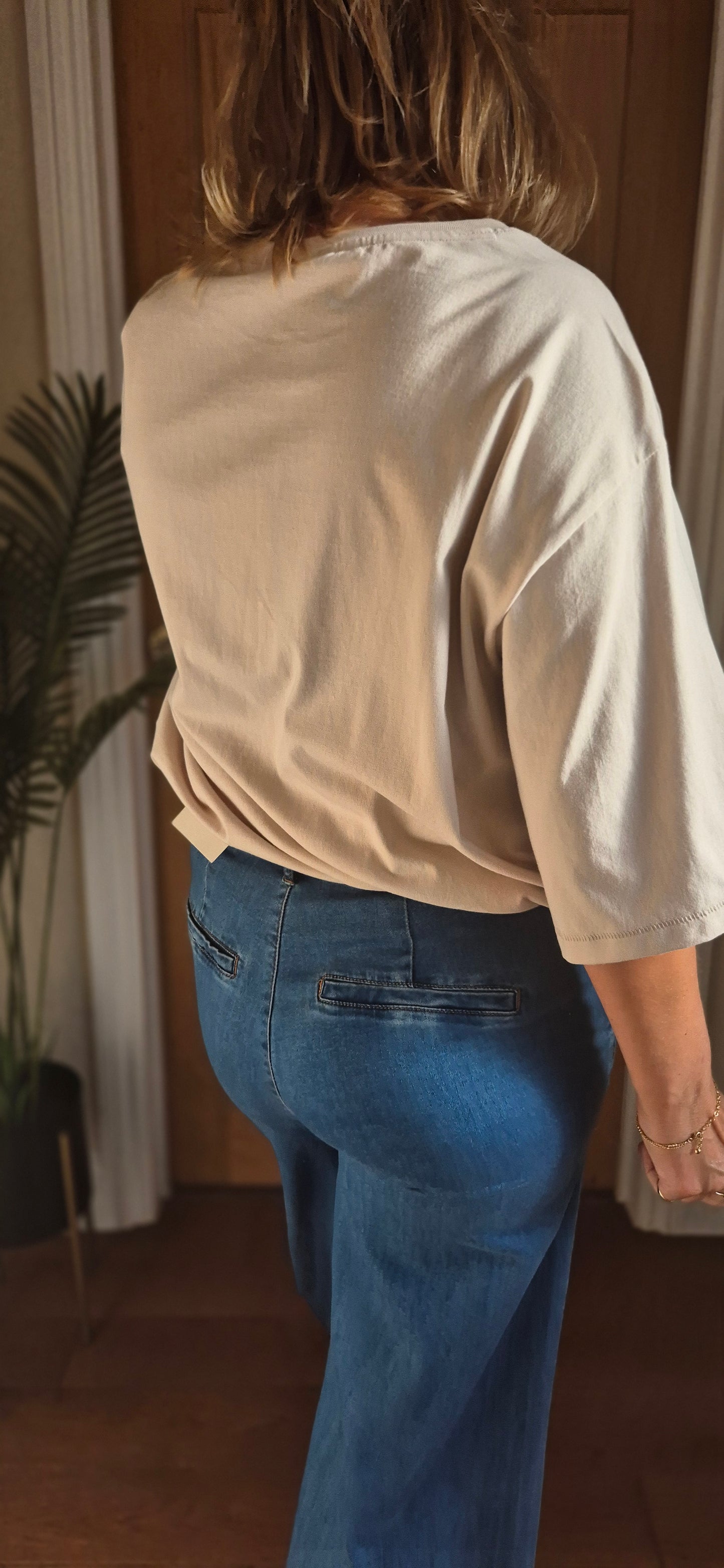 Lola Wide Leg Jeans – Mid Blue Denim