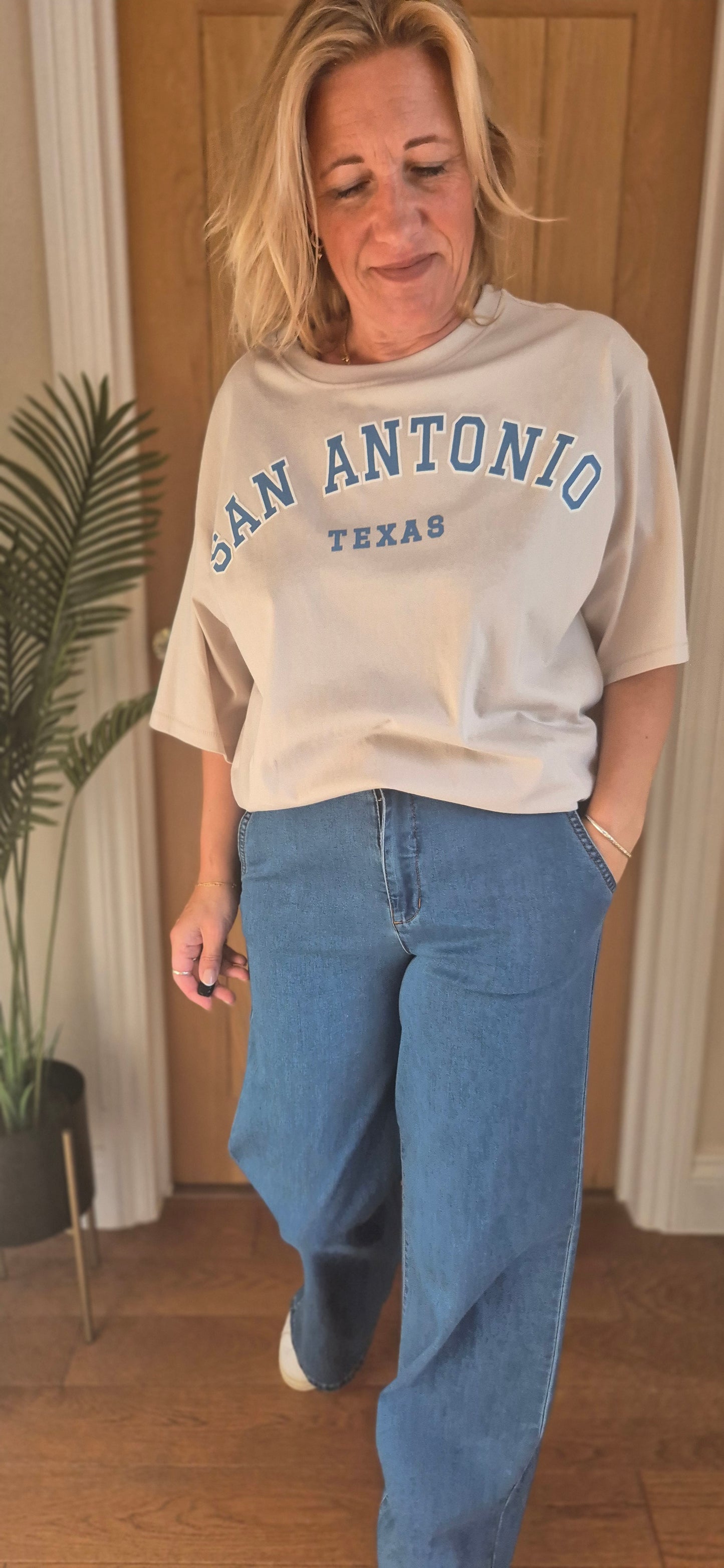 Lola Wide Leg Jeans – Mid Blue Denim