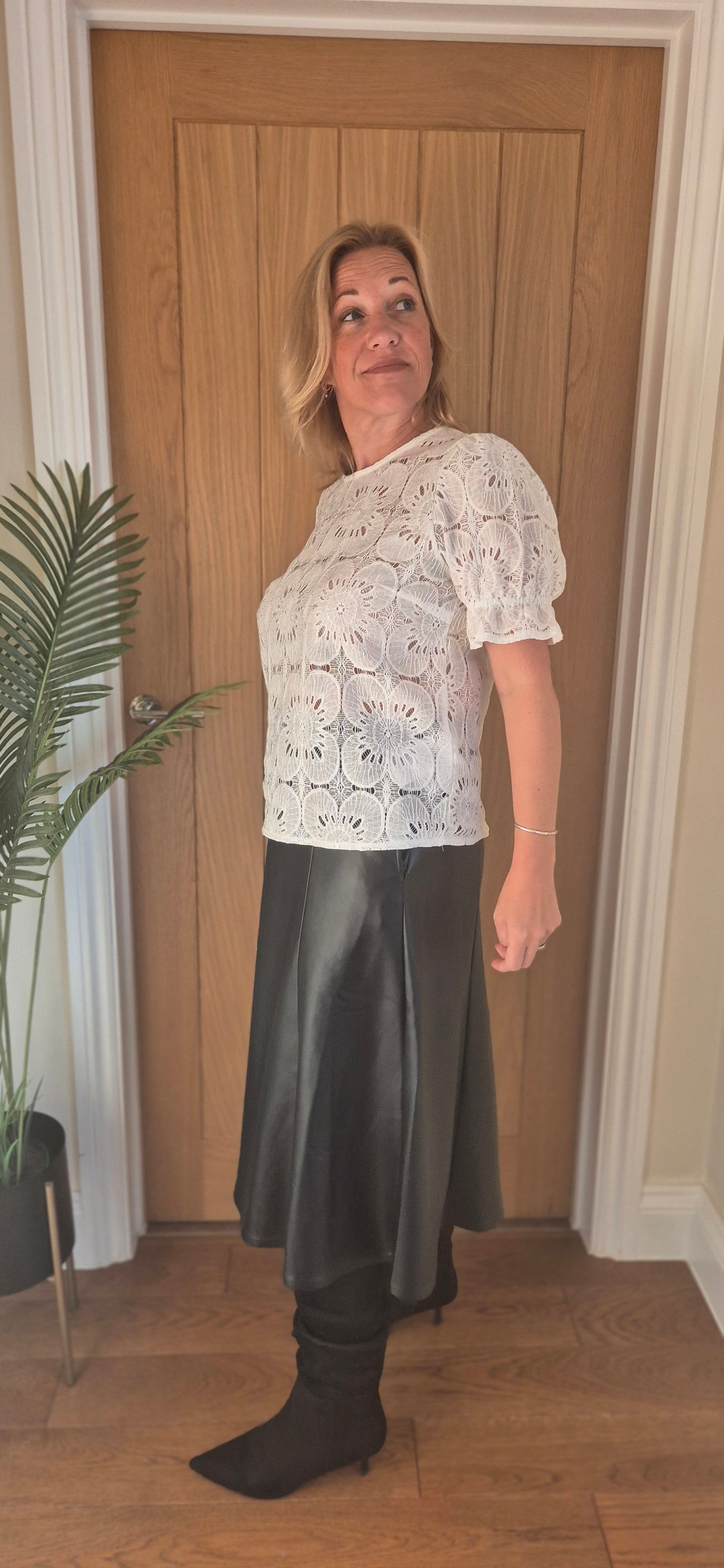 Libby Lace Blouse – Sheer Elegance for Every Occasion